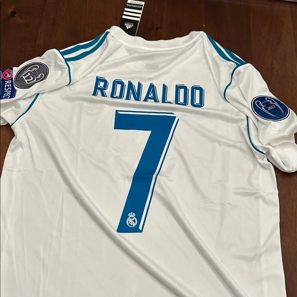 2017/18 Real Madrid HomeJersey #7 RONALDO LARGESlim FitSoccer Champions League
